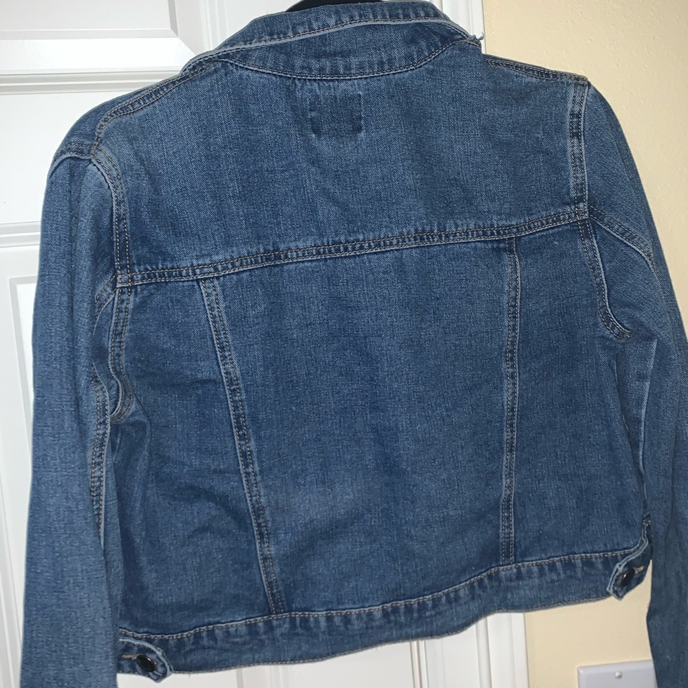 Cropped jean jacket - Picture 6 of 6